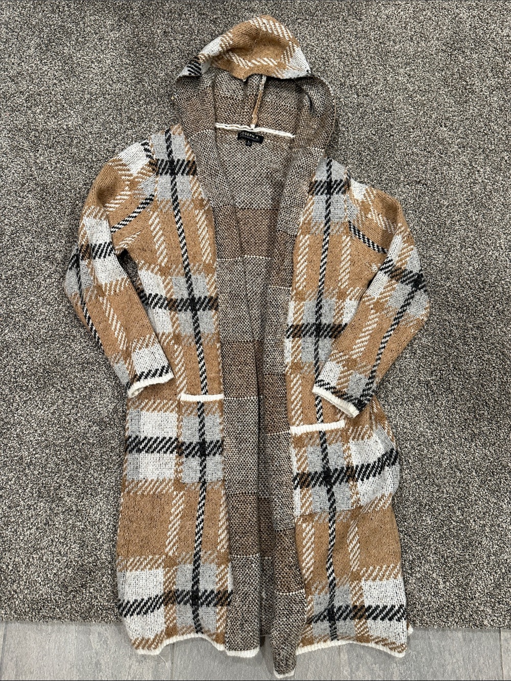 Joseph A. Long Open-Front Plaid Cardigan Sweater in Brown and White. Size L - Picture 7 of 9